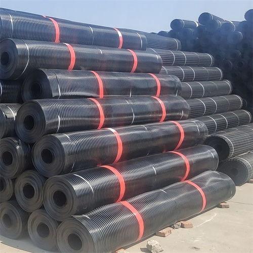 土工(gong)格柵(zha)直銷 塑料 鋼(gang)塑 玻(bo)纖 規格型(xing)號齊(qi)全 現(xian)貨供(gong)應(ying)