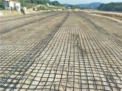 磐石土(tu)工(gong)格柵(zha)價(jia)格