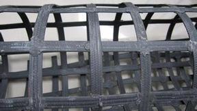 廠家(jia)出(chu)廠(chang)價(jia)直(zhi)銷(xiao) 40kn鋼(gang)塑加筋復合(he)土工格(ge)柵(zha)