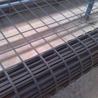 鋼塑(su)土(tu)工(gong)格柵 邊(bian)坡(po)防護與(yu)路(lu)基(ji)加(jia)固的理(li)想選擇(ze)