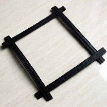 汽車(che)前(qian)臉(lian)格(ge)柵價格、批(pi)發(fa)與(yu)廠家選購指(zhi)南，兼(jian)論(lun)鋼(gang)塑土工(gong)格柵的區(qu)別(bie)